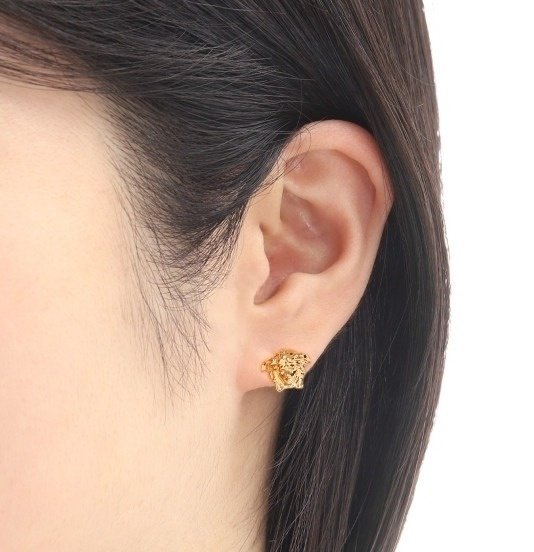 Medusa stud earrings