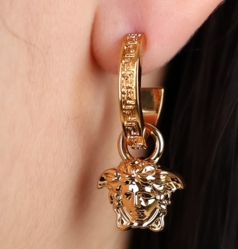 Medusa Greca hook earrings