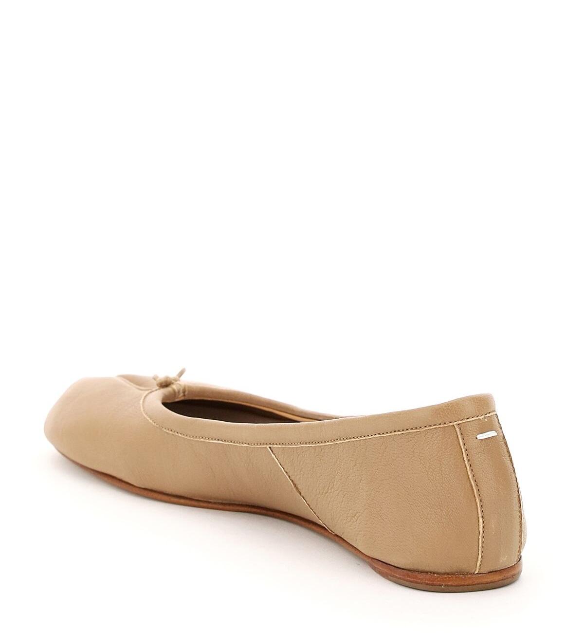 (W) Maison Margiela Tabi Ballet Flat Shoes Camel