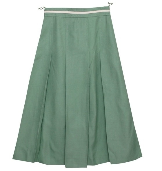 Double G chain pleated A-line skirt