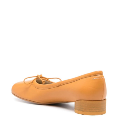 Anatomic Lambskin Flat Shoes