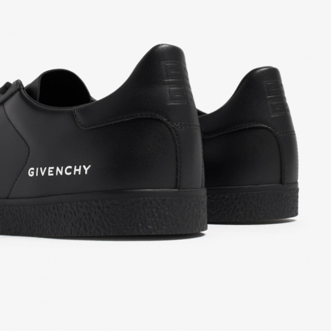 GIVENCHY Town Sneakers