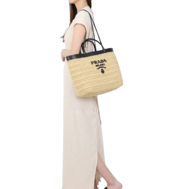 Woven leather tote bag