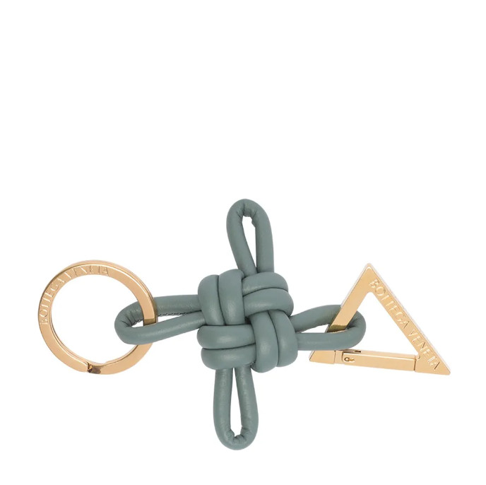 Knot leather key ring