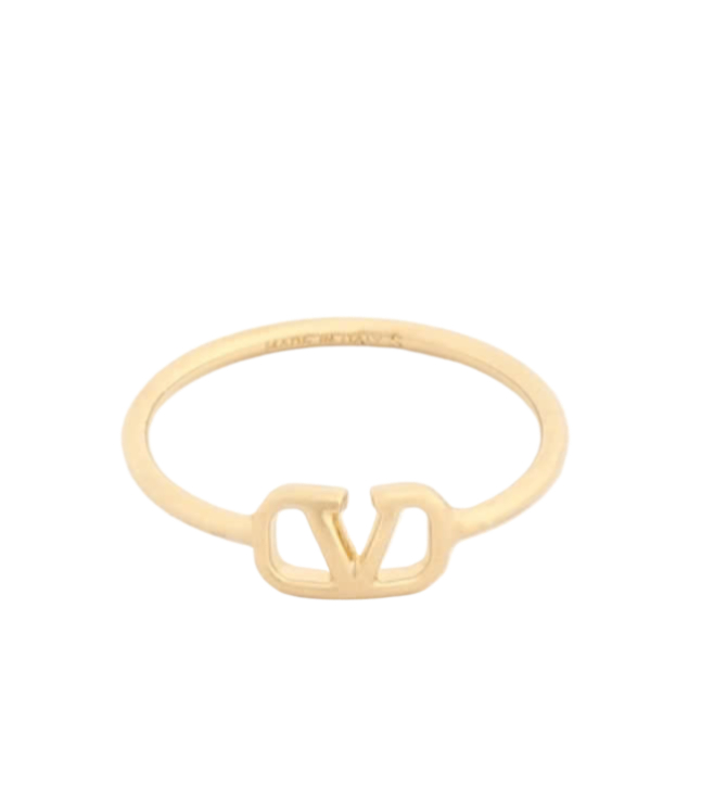 V logo signature metal ring