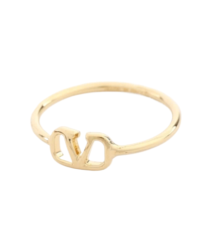 V logo signature metal ring