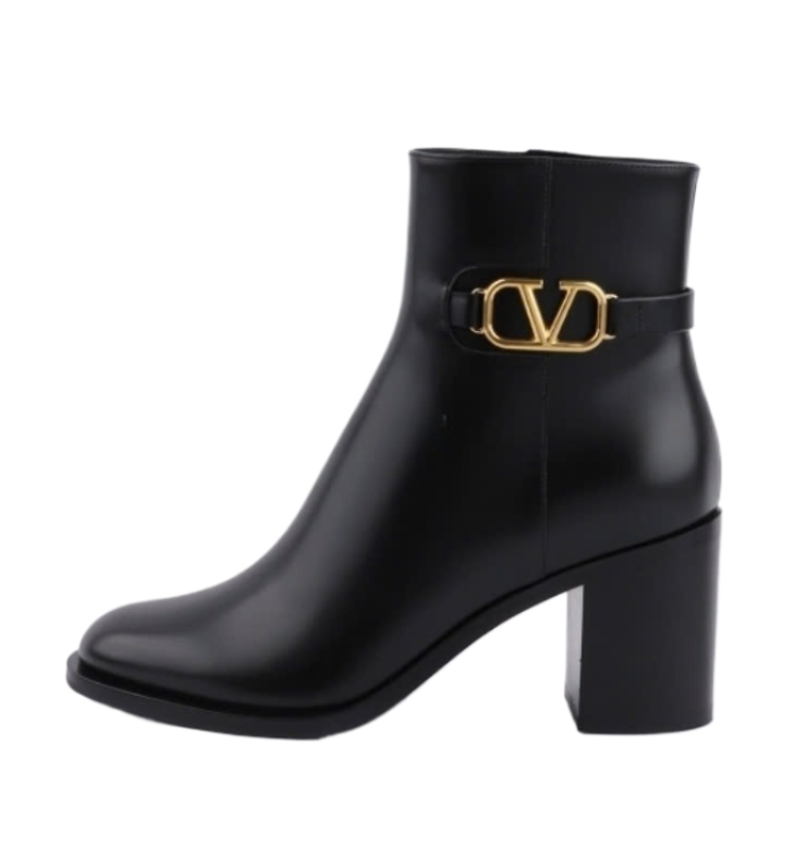 V-logo signature ankle boots