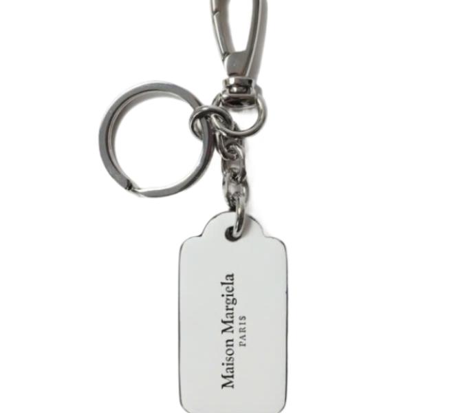 24FWSignature Stitch Brass Keyring 