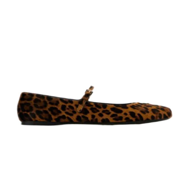 Triangle Logo Leopard Flat Shoes