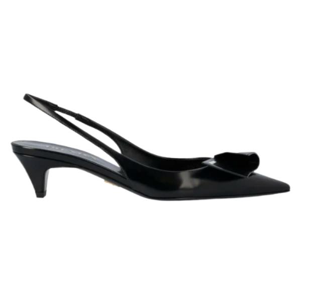 Folded logo decorated toe slingback heel