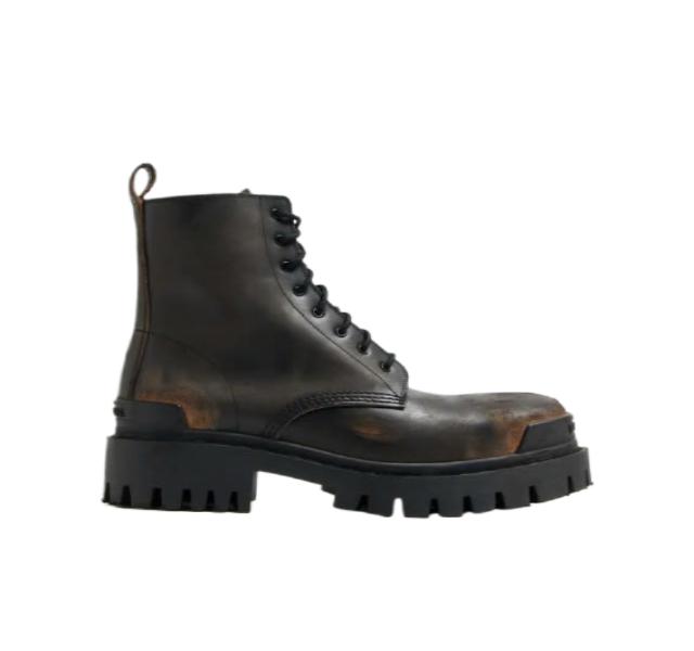 BALENCIAGA Strike Vintage Leather Lace-Up Boots