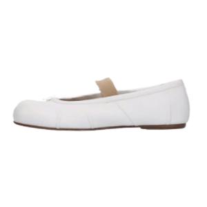 Tabi Ballerina Elastic Band Flat Shoes - Ivory:Nude