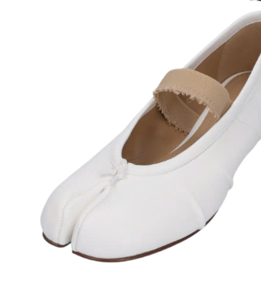 Tabi Ballerina Elastic Band Flat Shoes - Ivory:Nude