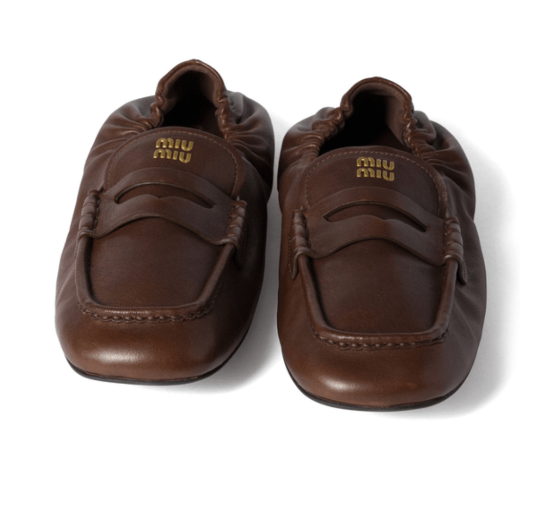 Logo plaque lambskin loafers