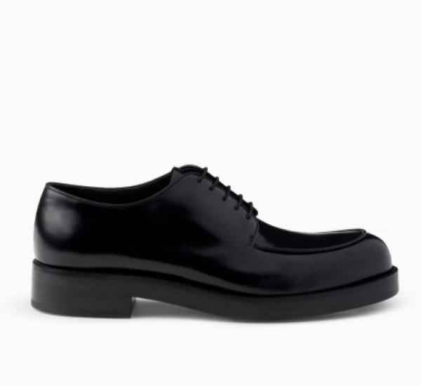 Brushed leather derby shoes