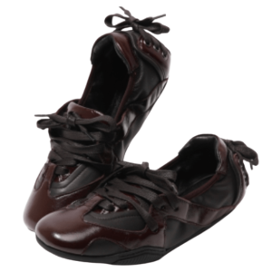 Shoes in Dark Brown