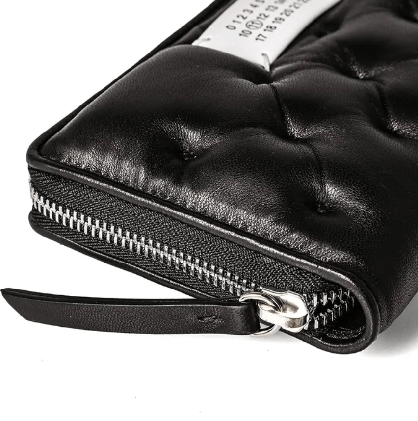 MAISON MARGIELA Wallet Zip Around Continental (Black)