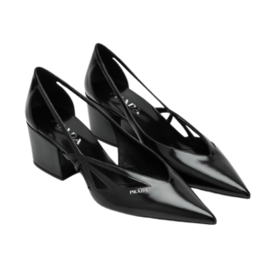 Logo cutout leather pumps heel