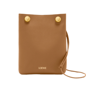 Pebble pouch in smooth calfskin - BROWN