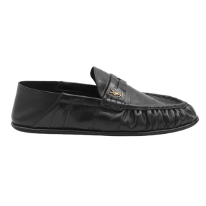 Logo embellished gathered leather loafers