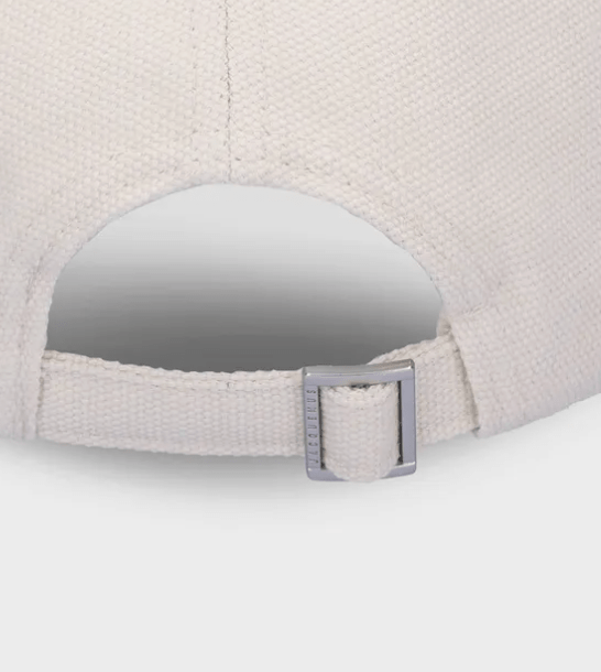 Signature baseball cap.