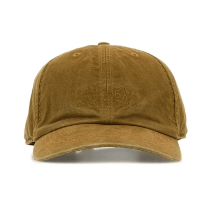 numbers-embroidered curved peak cap