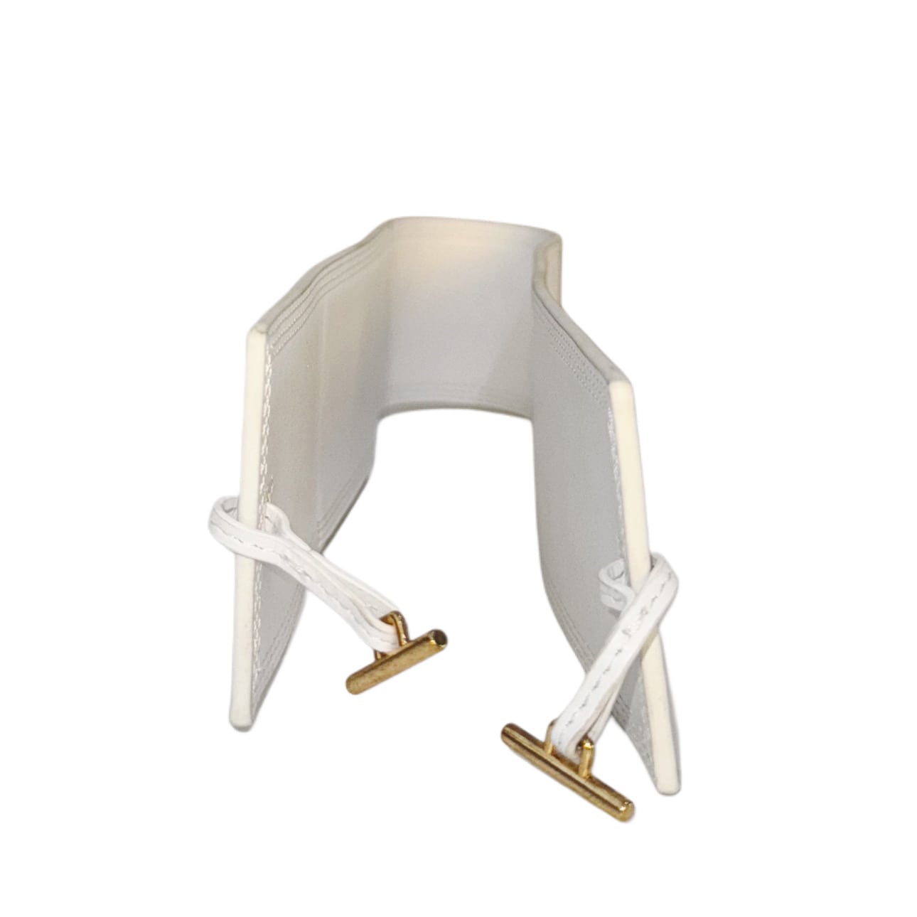 Le Carinu (White)
