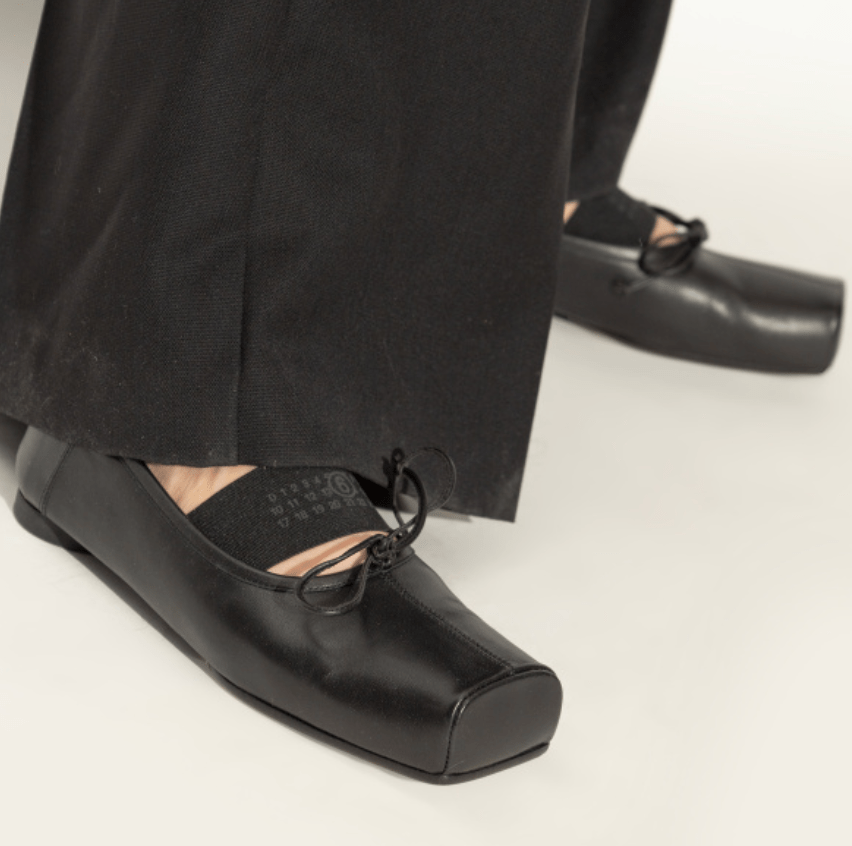 MM6 Maison Margiela Black Flat Shoes