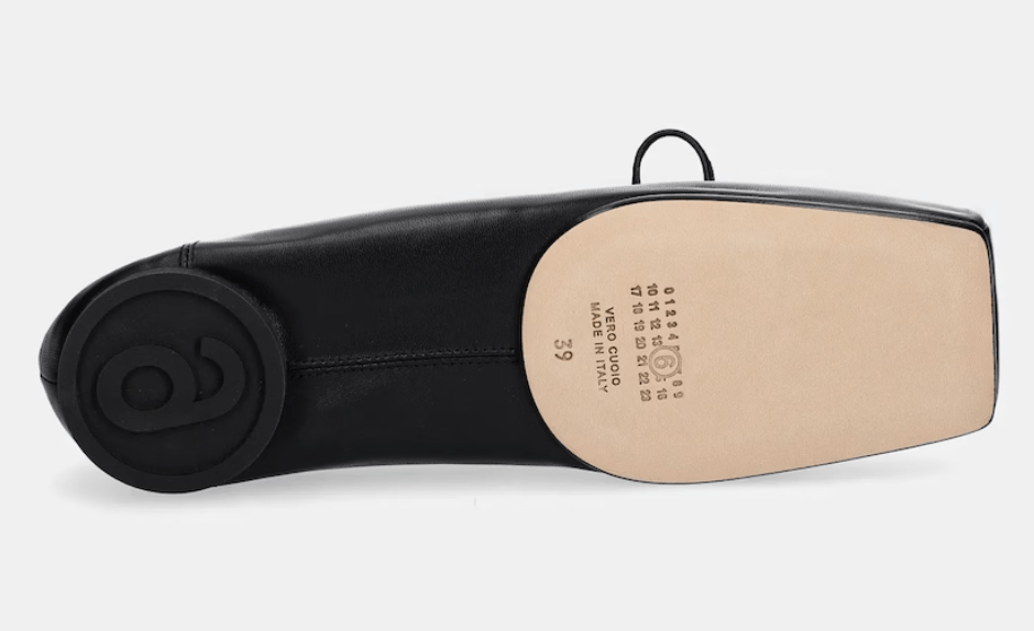 MM6 Maison Margiela Black Flat Shoes