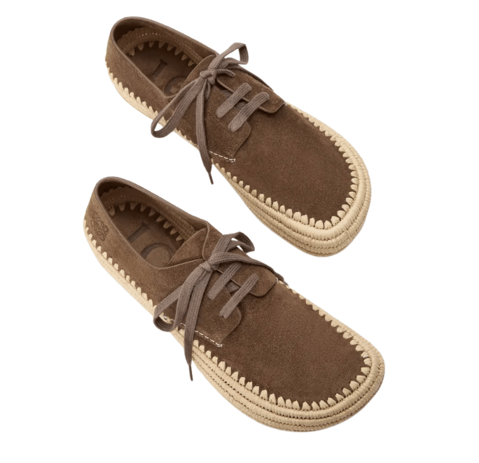 Rio lace-up in suede and raffia