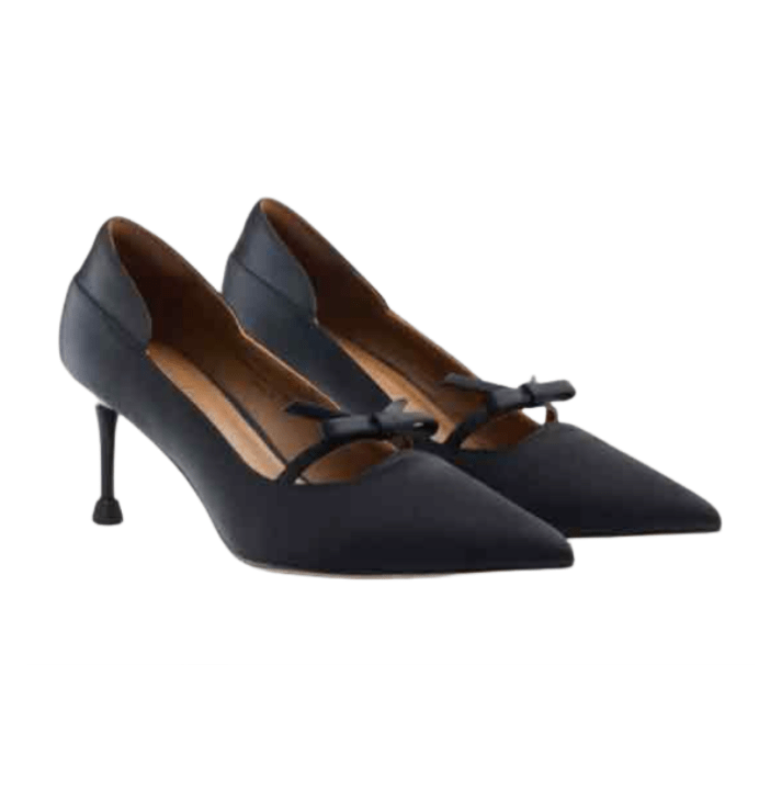 SHUSHU/TONG Vintage Pointed-Toe Black Heels