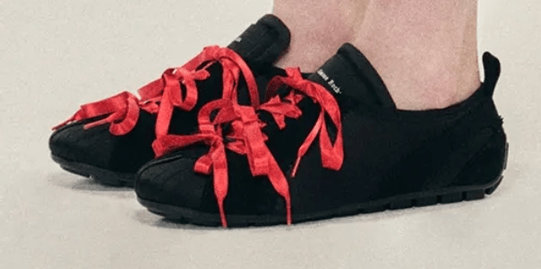 Simone Rocha Ballerina Lace-up Grip Trainers