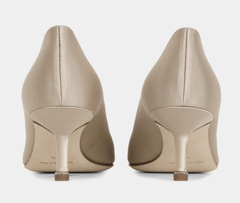 Manolo Blahnik 25FW Nude Limited Edition 50 Satin Pumps Heel