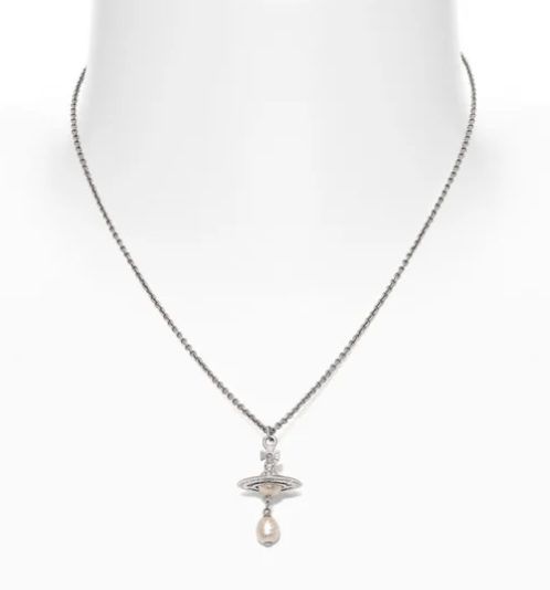 ALEKSA PENDANT NECKLACE