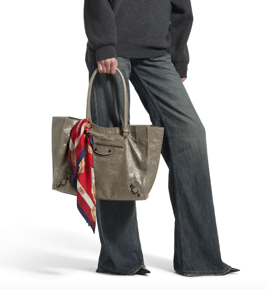 Le City Tote Bag Medium in Army Green