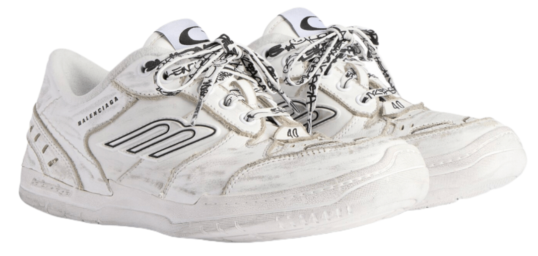 (W) Balenciaga Hamptons Medium Worn Out Sneaker In White