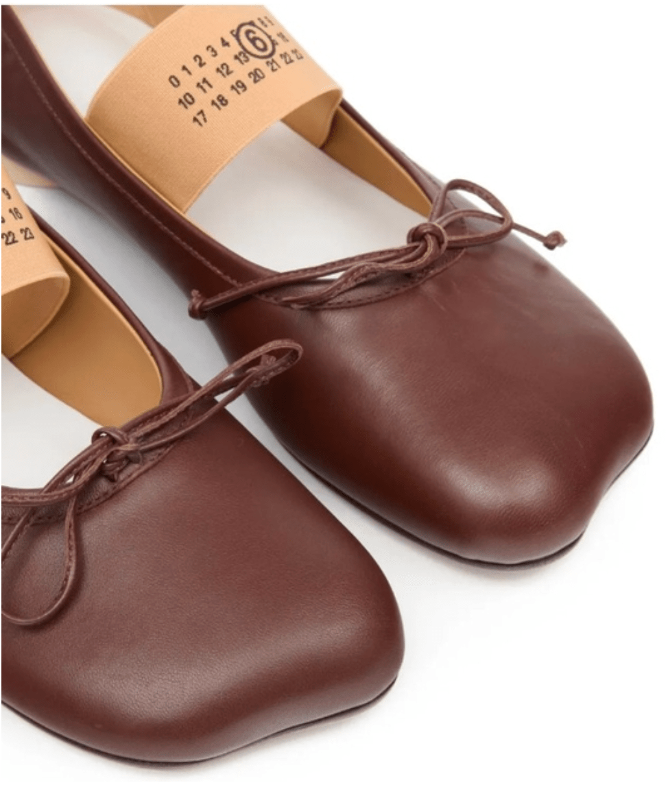 MM6 Brown Anatomic Numeric Flats 