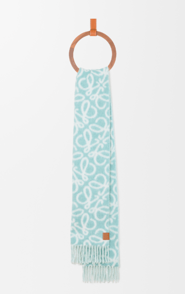 Anagram scarf in alpaca & wool 