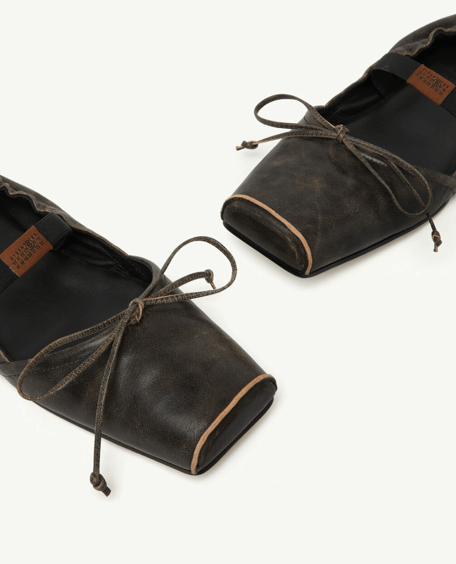 Square-toe leather ballerina shoes BLACK