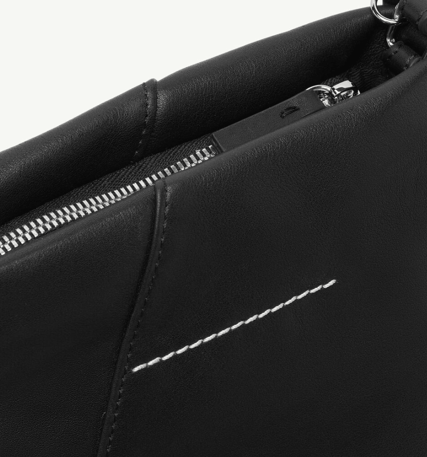 Japanese shoulder bag