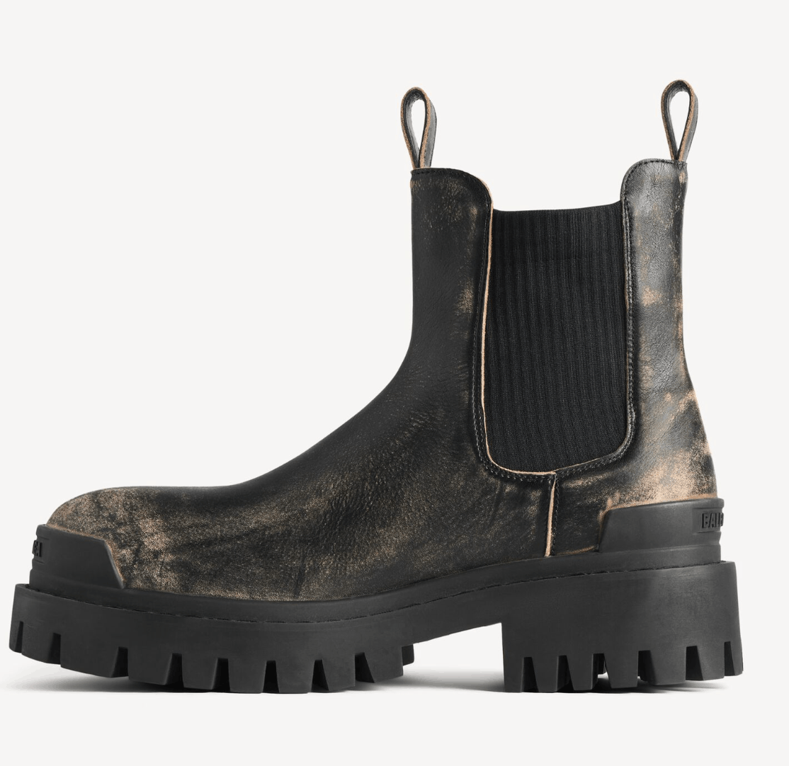 Strike Chelsea Boot in Black/beige