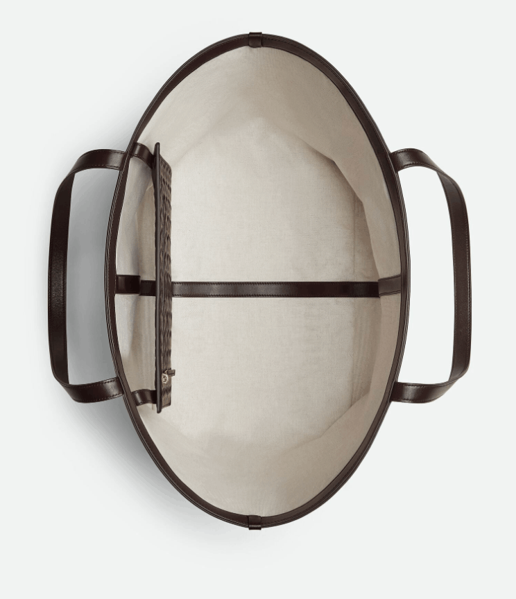 Bottega Veneta Large Flip Flap Natural Fondant
