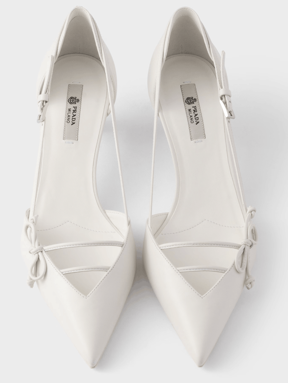White Open-side leather pumps	