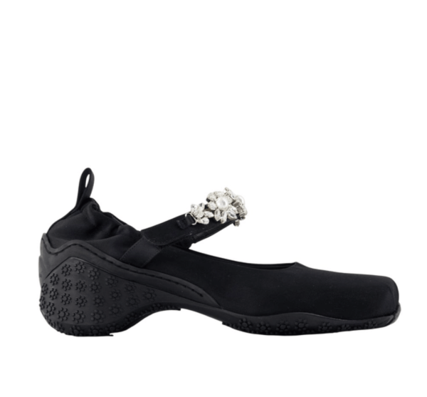 Turbo Embellished Ballet Runner