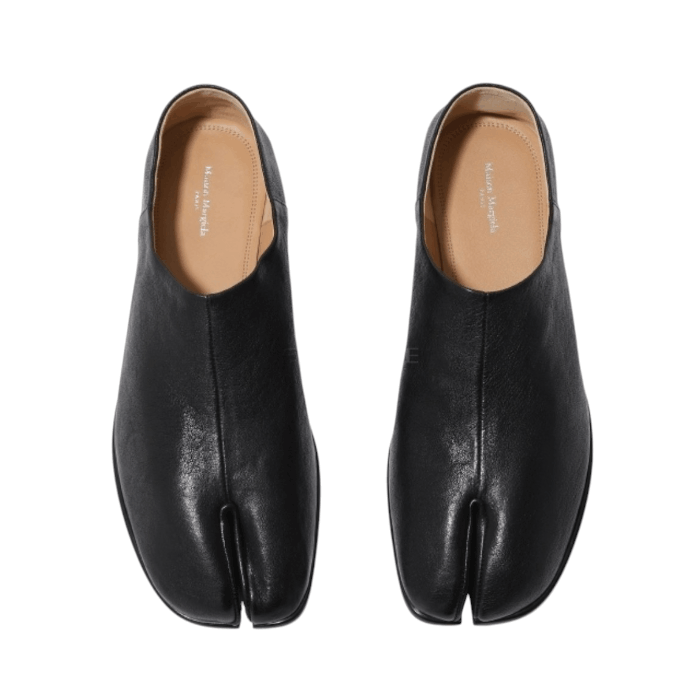Maison Margiela Slip-On Tabi Shoes Black