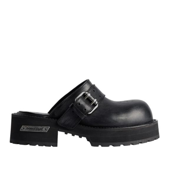 Venom Mule in Black