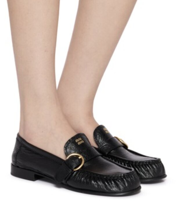 Miu Miu Black leather loafers with crinkled vintage-effect 