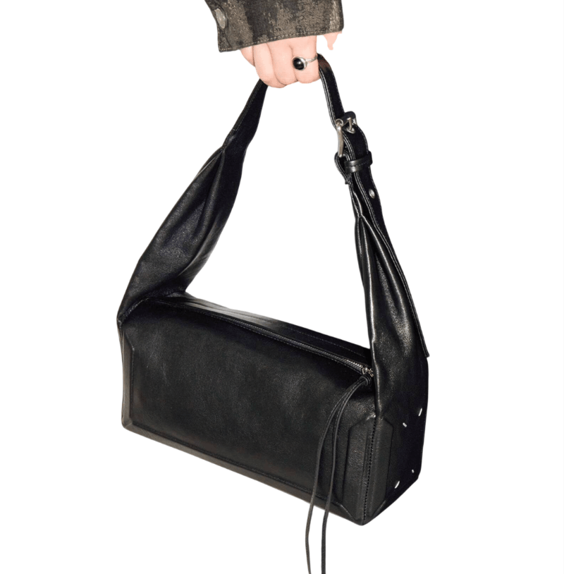 Box Bag East West Medium - Black