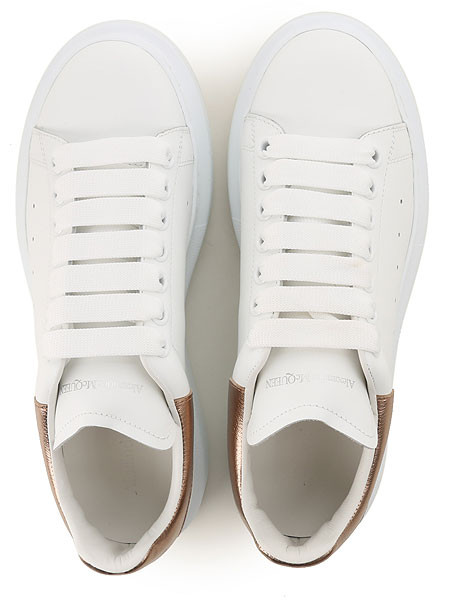 OVERSIZED Sneakers 