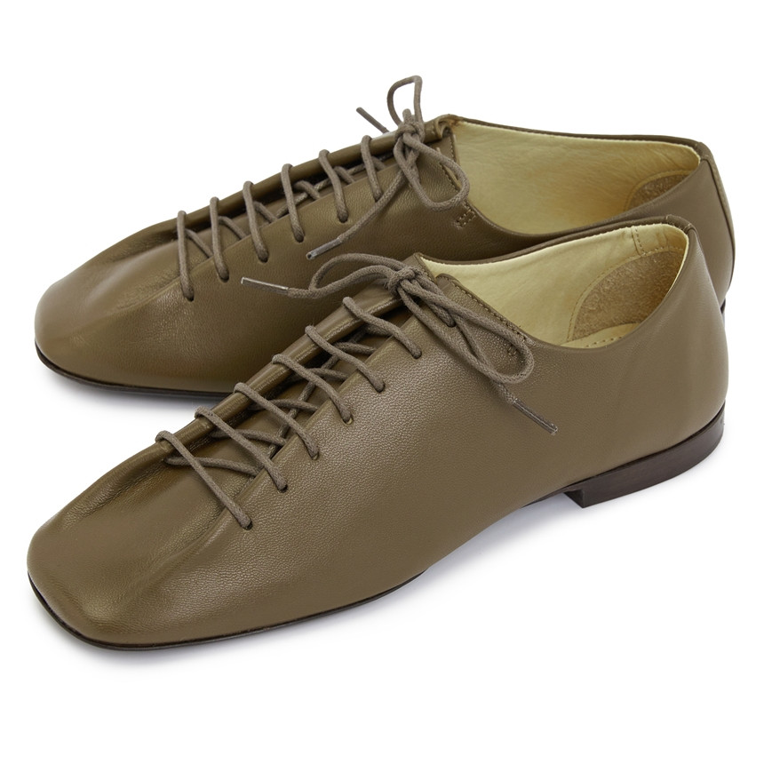 Women's derby shoes